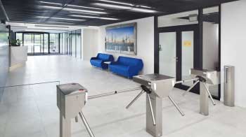 C200 Office (15)